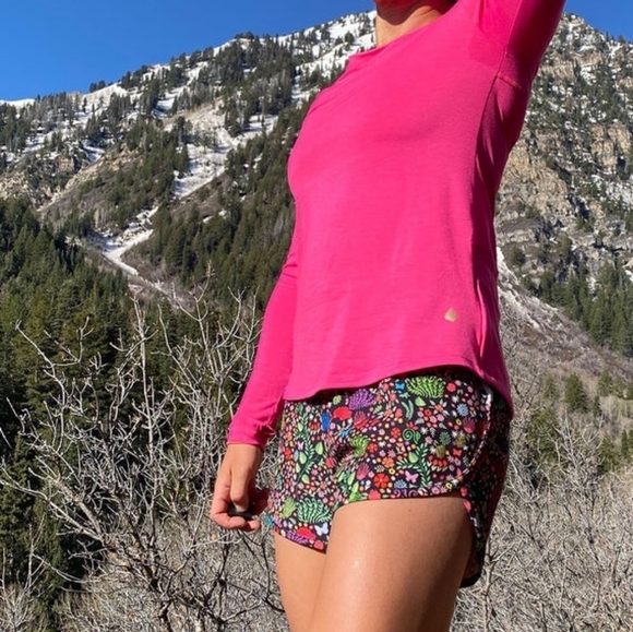 Shredly Tina Print Athletic Short 2XL NWT - Picture 1 of 11